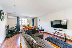 Photo 9- click for photo gallery